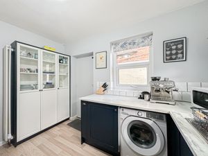 Photo 8- click for photo gallery